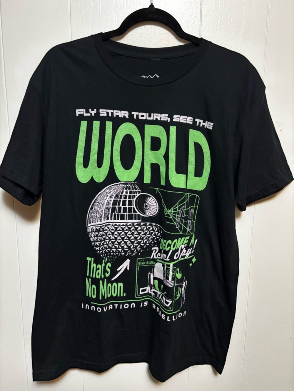 Disneyland Star Wars WORLD Graphic Short Sleeve Tee - Black/Green
